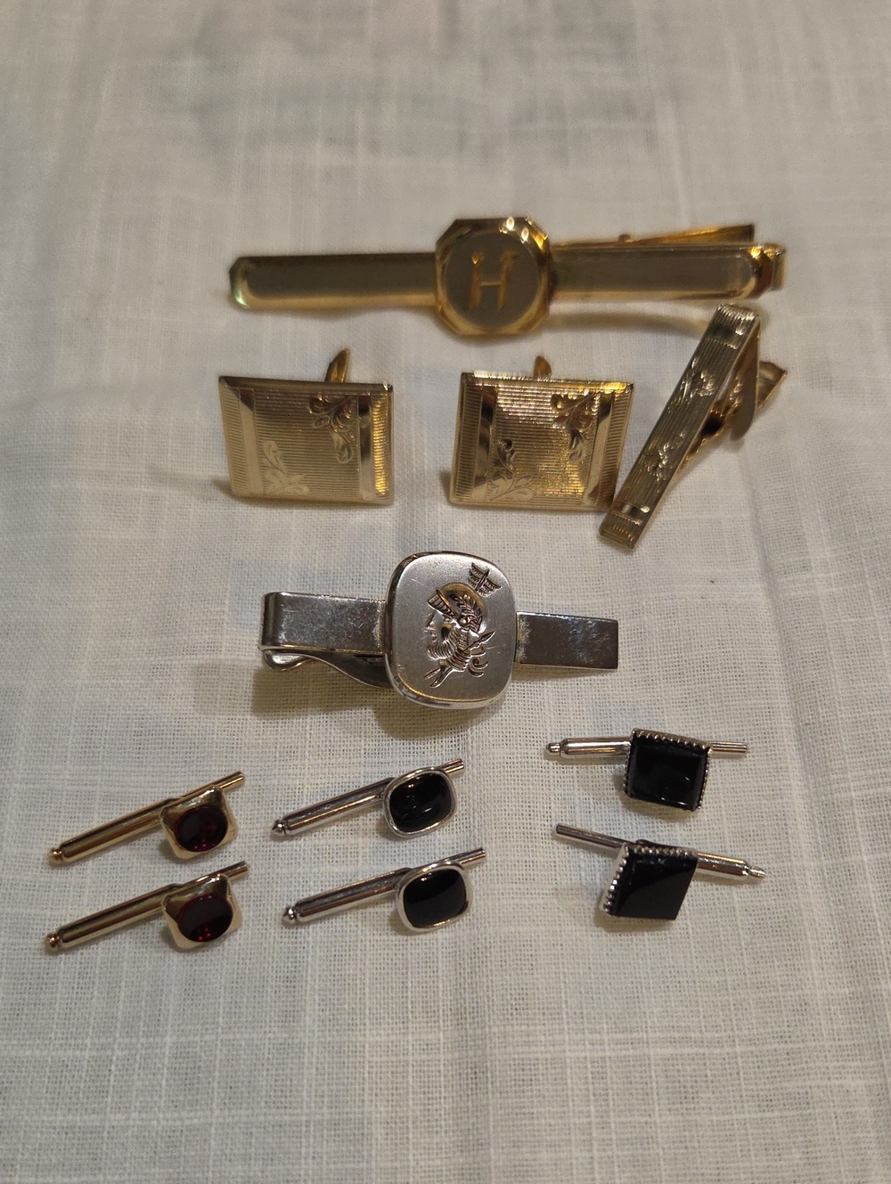 Mixed Metal Tie Clips and Cufflinks Set - Gold & Silver Accessories